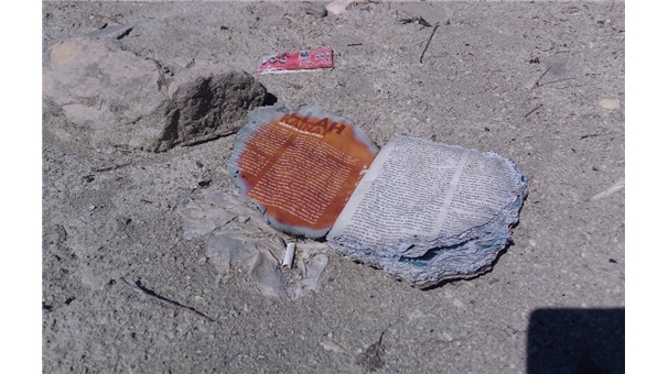 Jandarmalar Mermi Ve Yakılmış Kitaplar Buldu 3