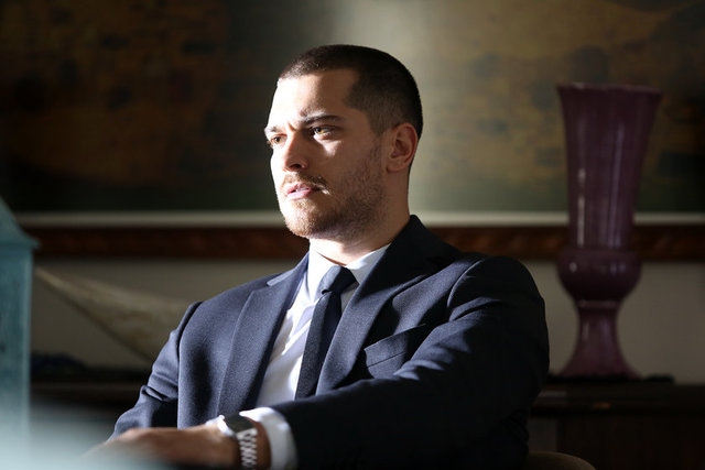 İÇERDE 6. BÖLÜM FRAGMANIN MERT DEŞİFRE OLACAK MI ? 4