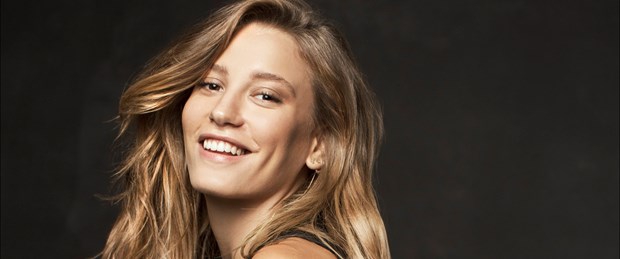 Serenay Sarıkaya: Evlenmeye Hazır Değilim 7