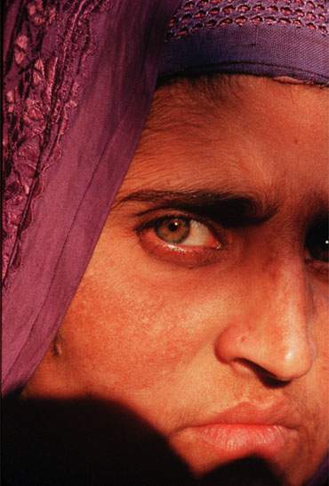 National Geographic Kapağı ‘Afgan Kızı’ Tutuklandı 9