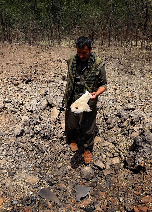 AFP BOMBALANAN KANDİLİN GÖRÜNTÜLERİNİ YAYINLADI 5