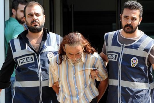 Böyle iğrençlik Görülmedi!Engelli Kıza Yıllarca Tecavüz Edip... 2