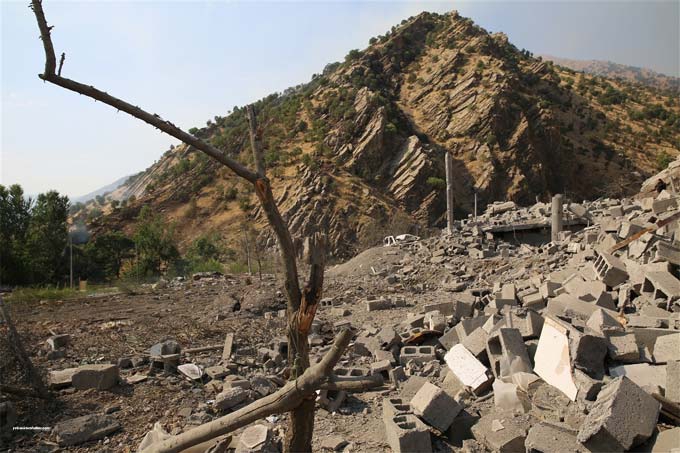 TSK'nin bombaladığı Zergelê köyünden ilk Görüntüler 1