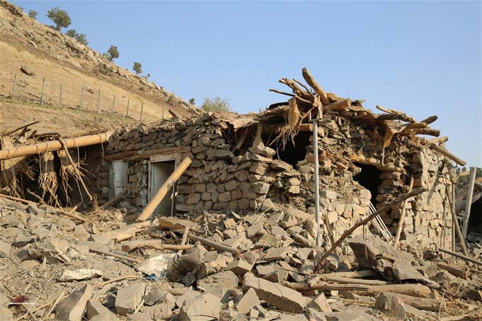 TSK'nin bombaladığı Zergelê köyünden ilk Görüntüler 12