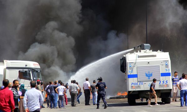 Erzurum Pasinler Karayolunu İşte Böyle Kapattılar 4