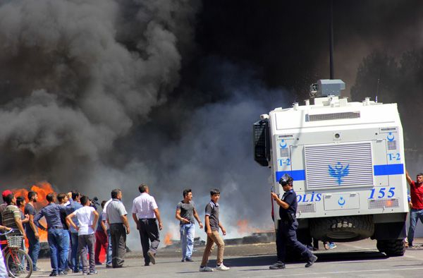 Erzurum Pasinler Karayolunu İşte Böyle Kapattılar 5