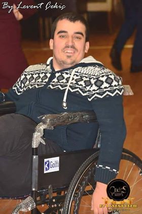 BAŞKAN SERDAR KURTULUŞ DUR DURAK BİLMİYOR.