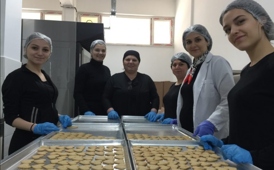 BEBEKLER İÇİN GİRİŞİMCİ OLDU