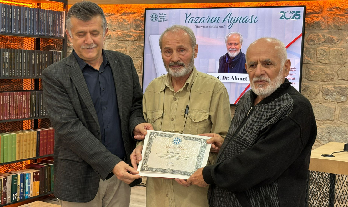 TYB Konya’da Tarihin Acı Baharı Konuşuldu: Prof. Dr. Ahmet Alkan’dan “Mevsim Hep Acıbahar” Romanı ve Anadolu Dramı