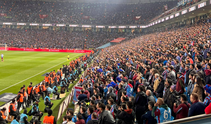 Trabzonspor-Beşiktaş Maçı: Derbi Tartışması ve Futbolun Büyüklüğü