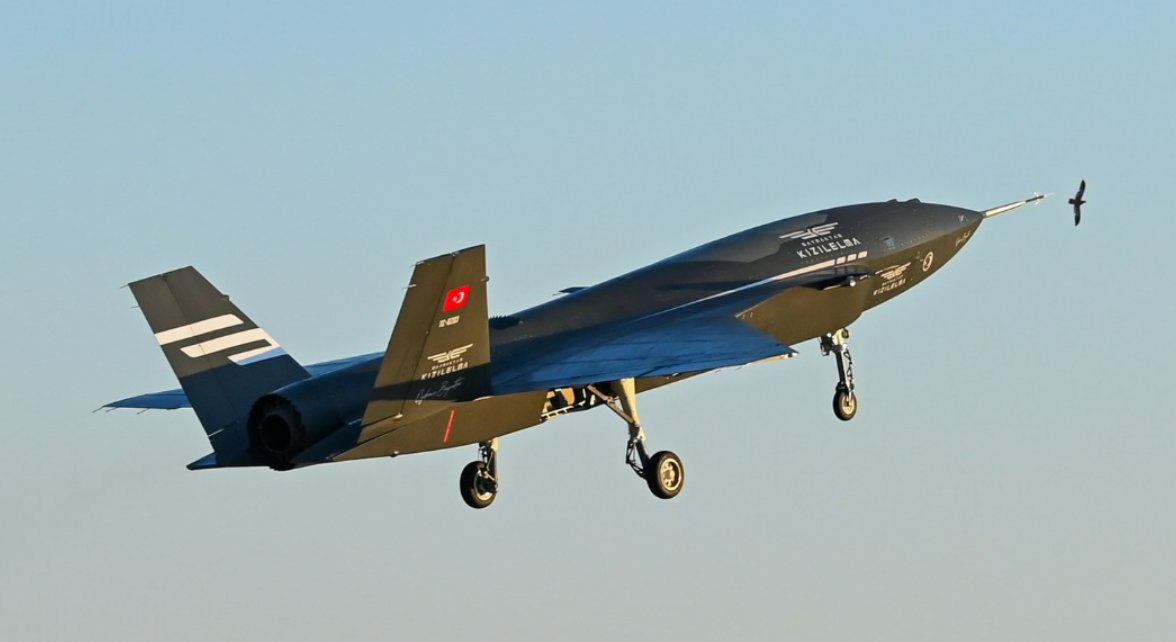 KIZILELMA’dan Gökyüzünde Tarihi Hamle: Otonom Kol Uçuşu Neden Bir ‘Oyun Değiştirici’?