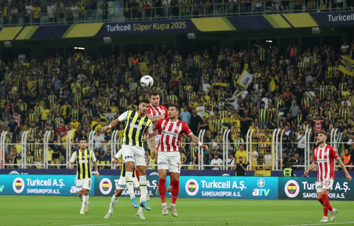 Süper Kupa’da Dev Randevu: Fenerbahçe ve Samsunspor Final İçin Sahada!