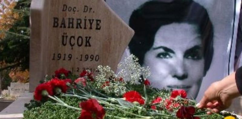 Bahriye Üçok-Katledilişinin 26.Yılında Anıldı